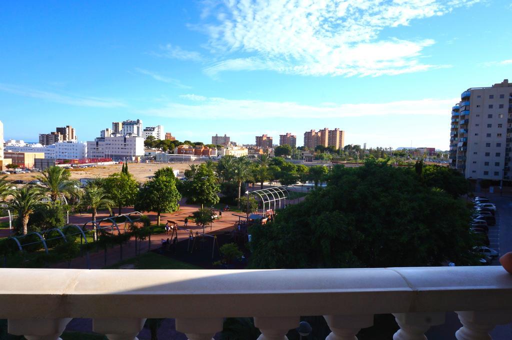 Sunny Escape In El Campello 아파트 객실 사진